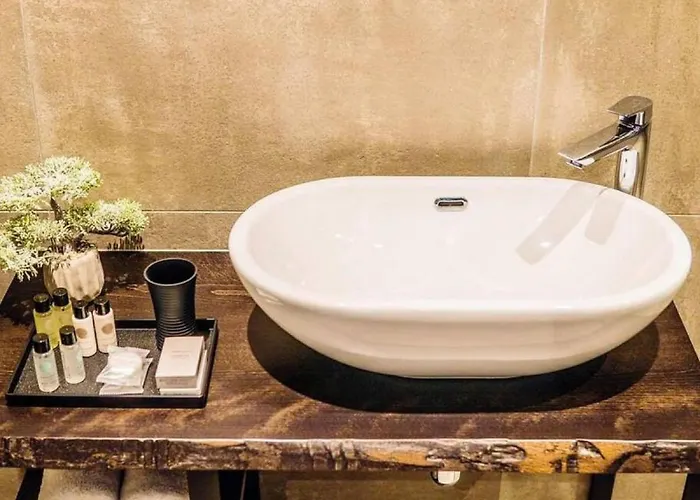 The Valley 8 With Parking On Premises ゲストハウス 4*