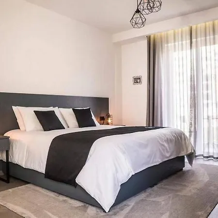 Guest house The Valley 8 With Parking On Premises *