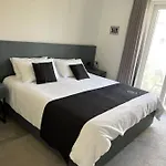 Vendégház The Valley 8 With Parking On Premises 4*